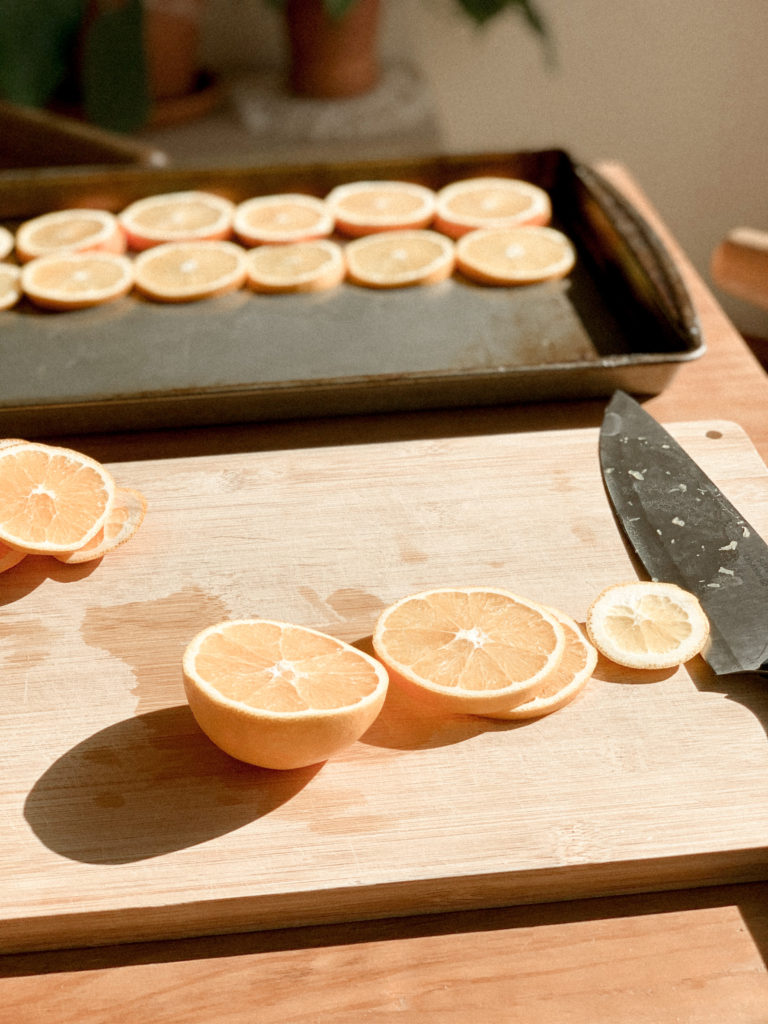 Close up of sliced oranges.